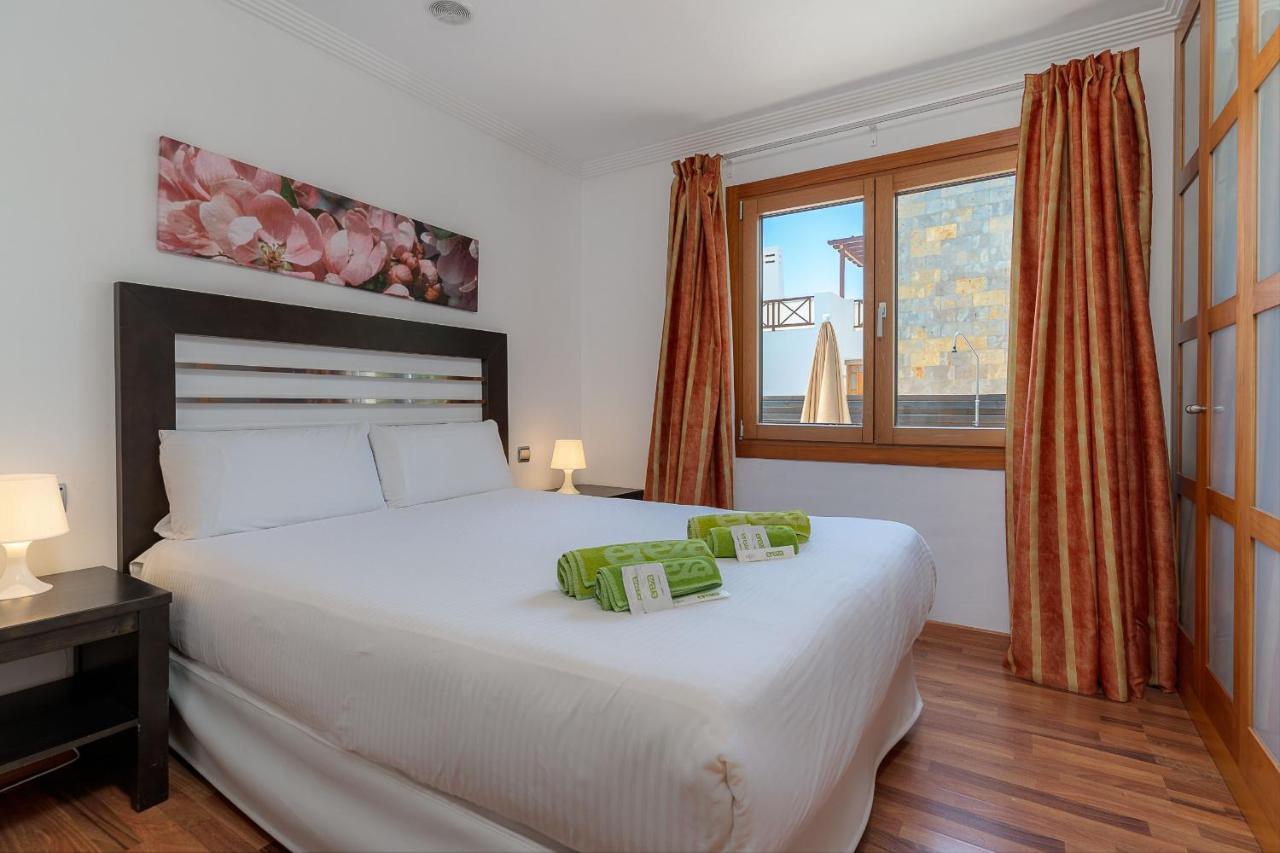 Villas Camelot By Escape Home Playa Blanca  Extérieur photo