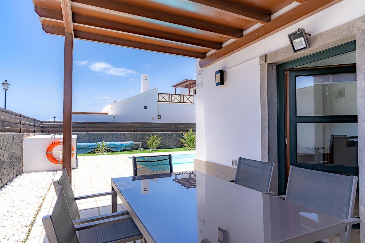 Villas Camelot By Escape Home Playa Blanca  Extérieur photo